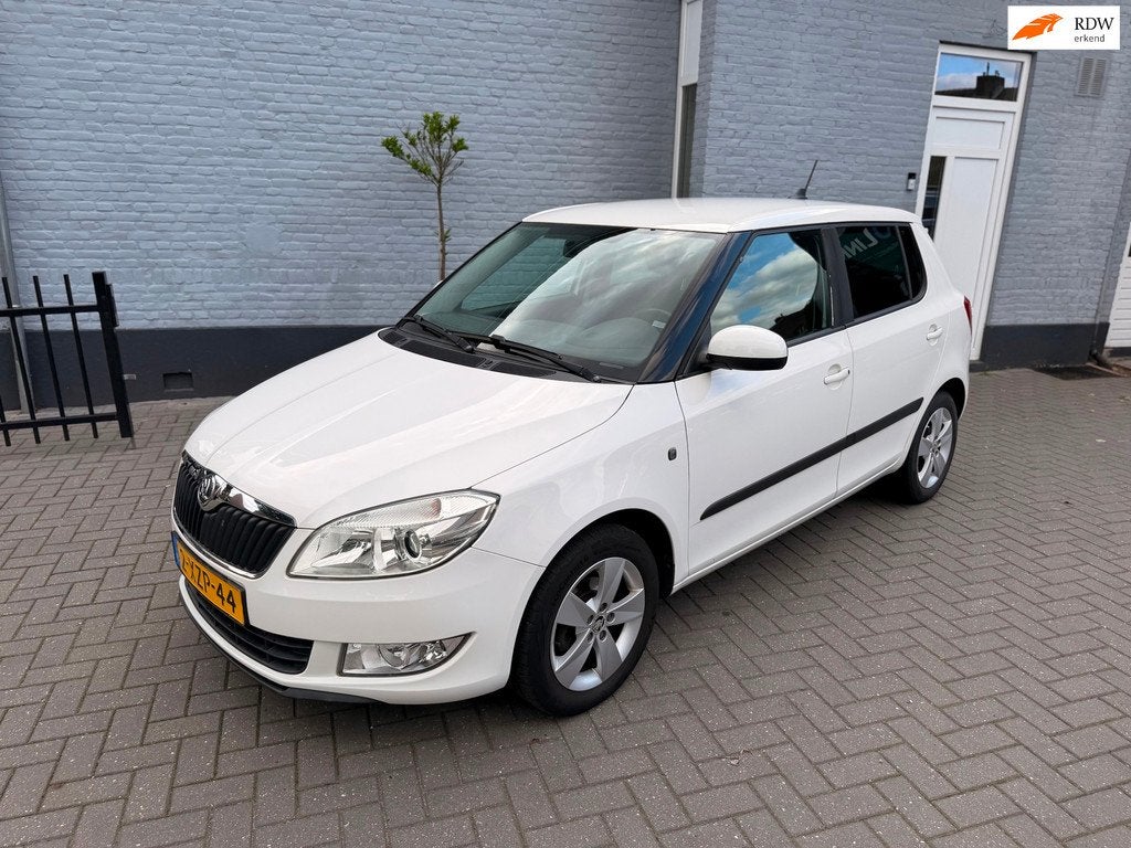Skoda Fabia 1.2 TSI | NAVI | CLIMA | CRUISE |, Voorwielaandrijving, Euro 5, 86 pk, 4 cilinders