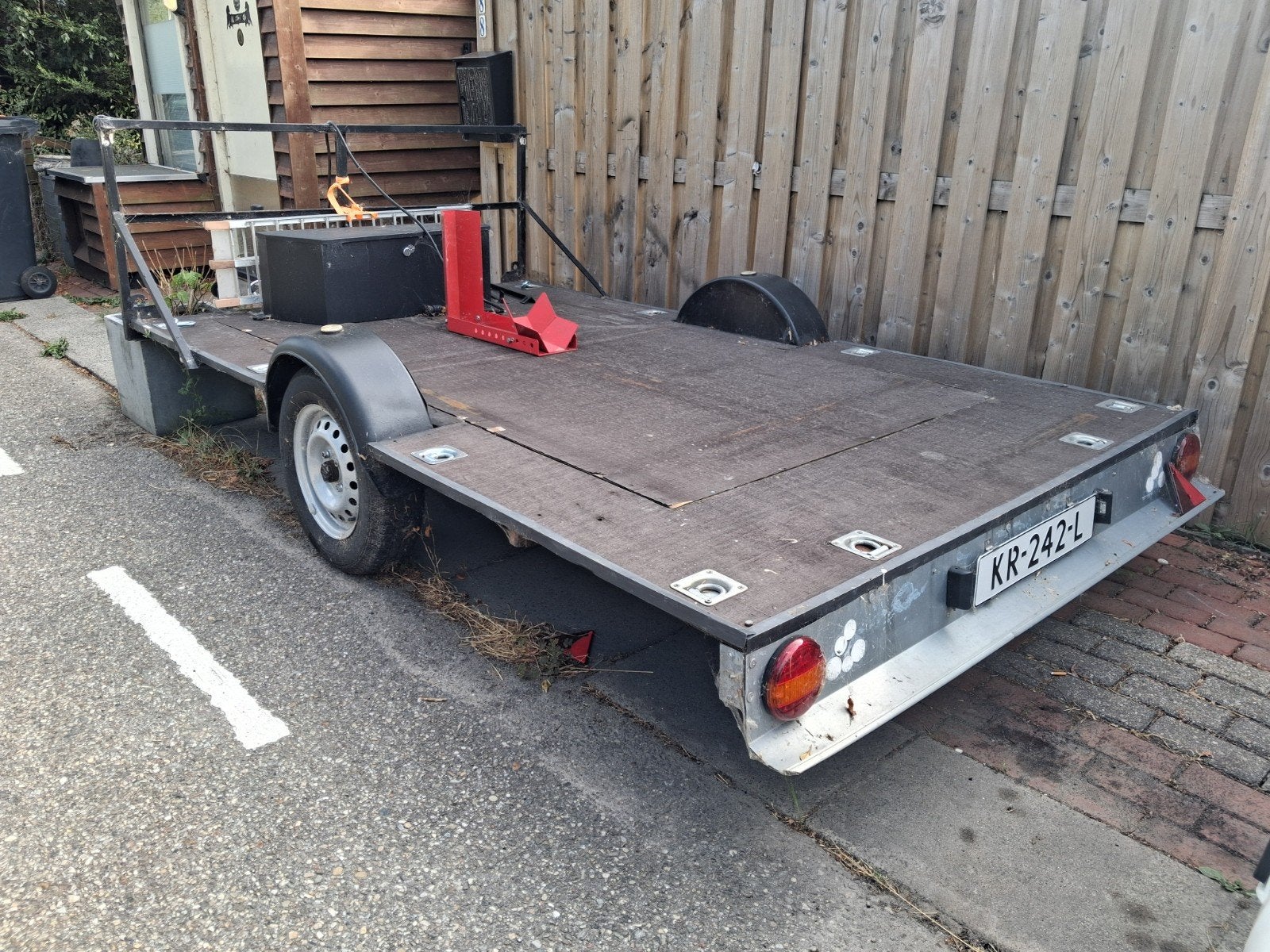 Stevige aanhangwagen met motorsteun en opbergkist, Ophalen, Gebruikt
