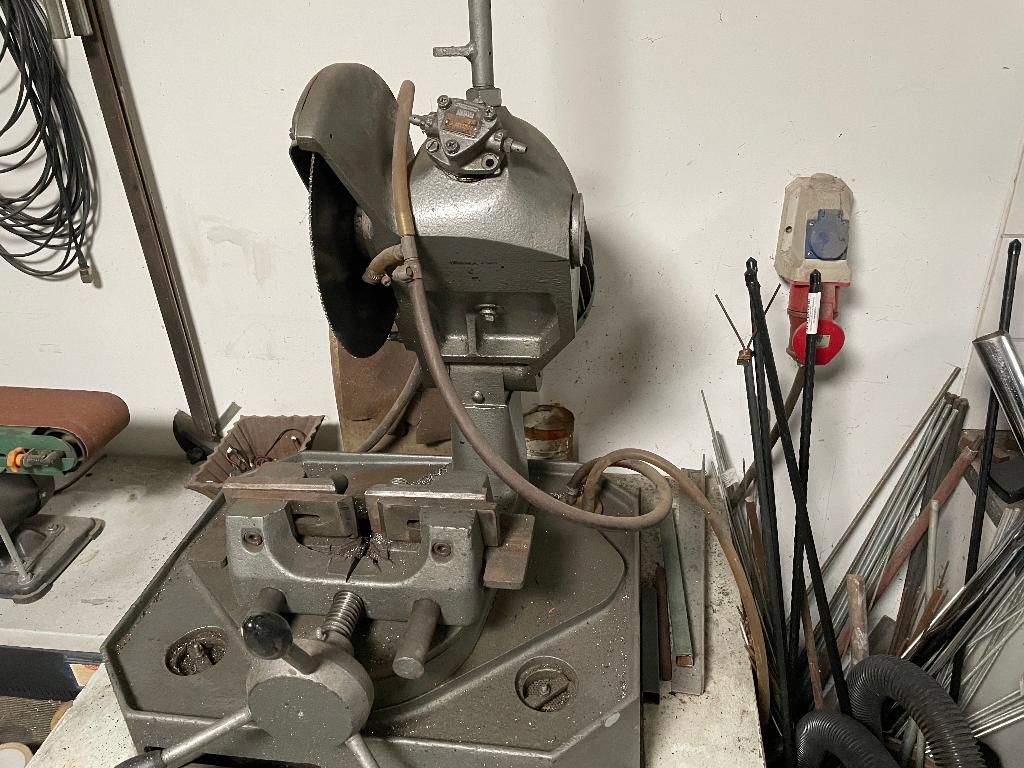 bewo zaag, Doe-het-zelf en Verbouw, Ophalen, Gebruikt, 70 mm of meer, Afkortzaag