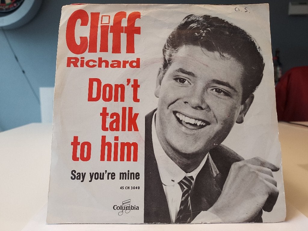 7" Single Cliff Richard - Don't Talk To Him / Say You're Min, Gebruikt, Verzenden, 7 inch, Pop