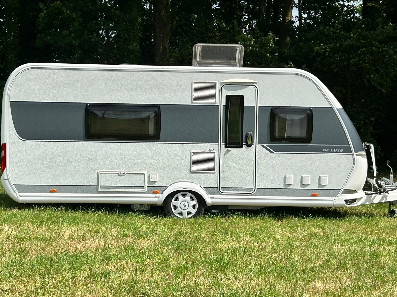 Te koop; zeer complete Hobby Excellent 495 WFB, Caravans en Kamperen, Mover, Hobby, Treinzit, Particulier