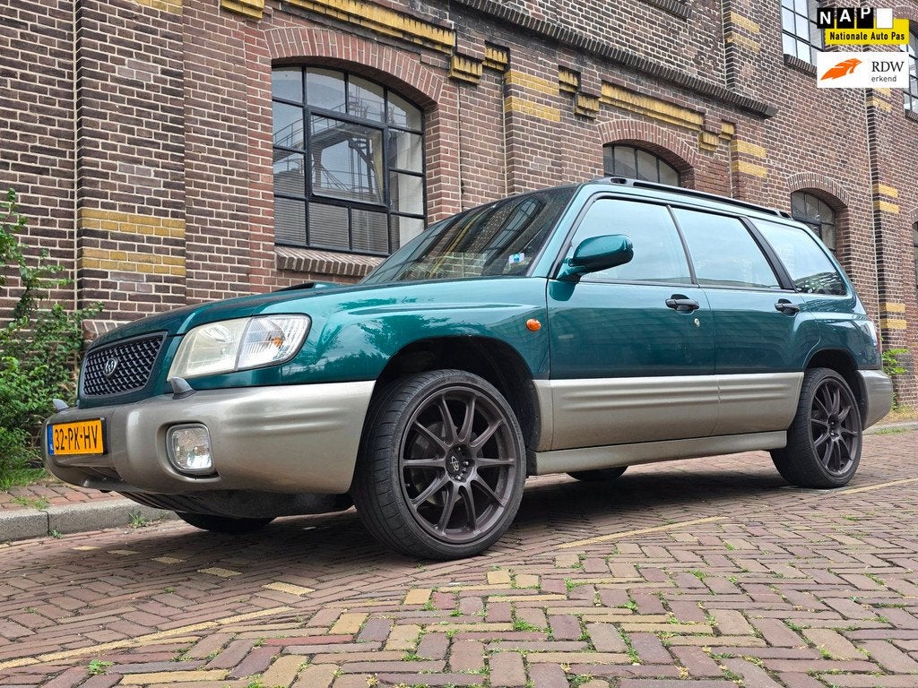 Subaru Forester 2.0 AWD S-Turbo Afneembare Trekhaak / Airco, Auto's, Subaru, 4 cilinders, Vierwielaandrijving, Metallic lak, 170 pk