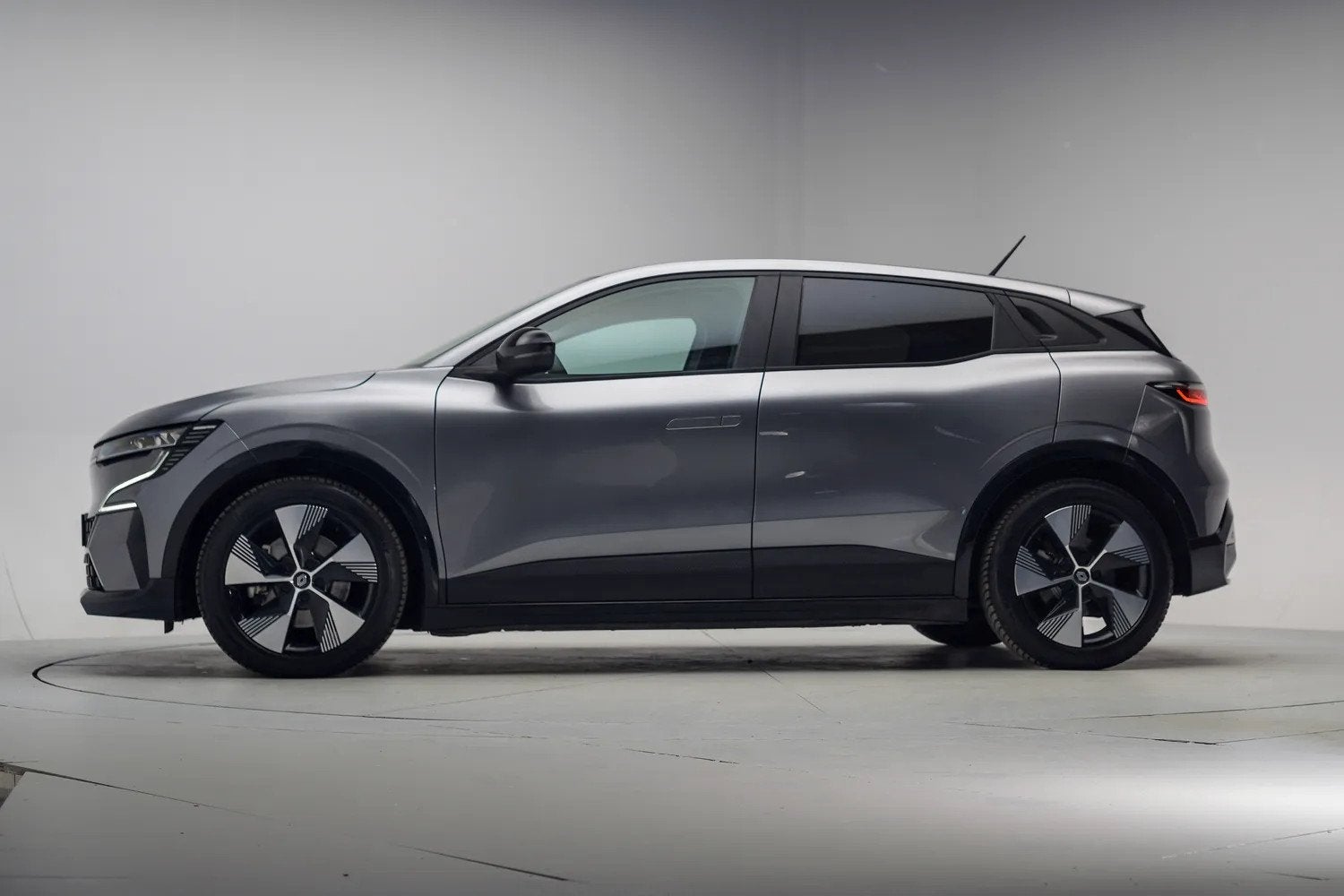 Renault Mégane E-Tech EV60 220pk Optimum Charge Equilibre 3, Auto's, Automaat, 0 cilinders, 220 pk, 900 kg