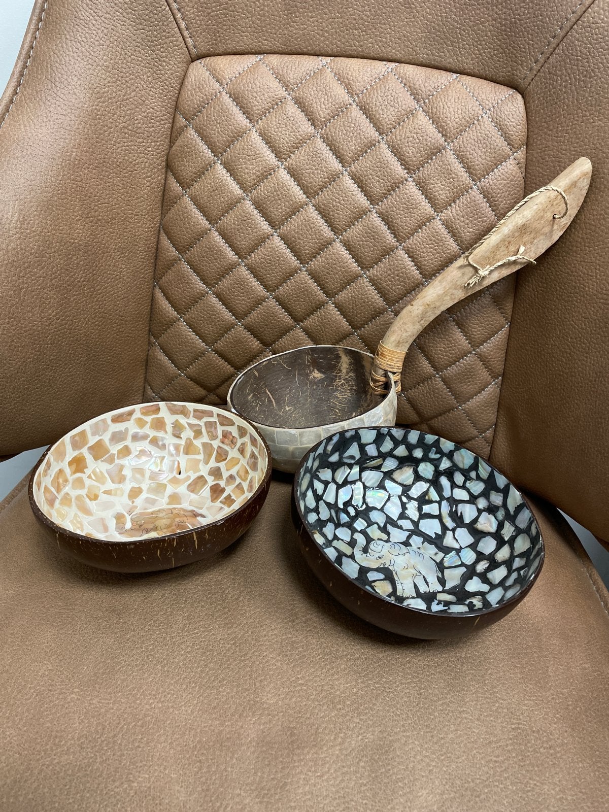 Decoratieve Kokosnoot Schalen en Lepel - Handgemaakt, Overige materialen, Schaal, Rond, Ophalen of Verzenden