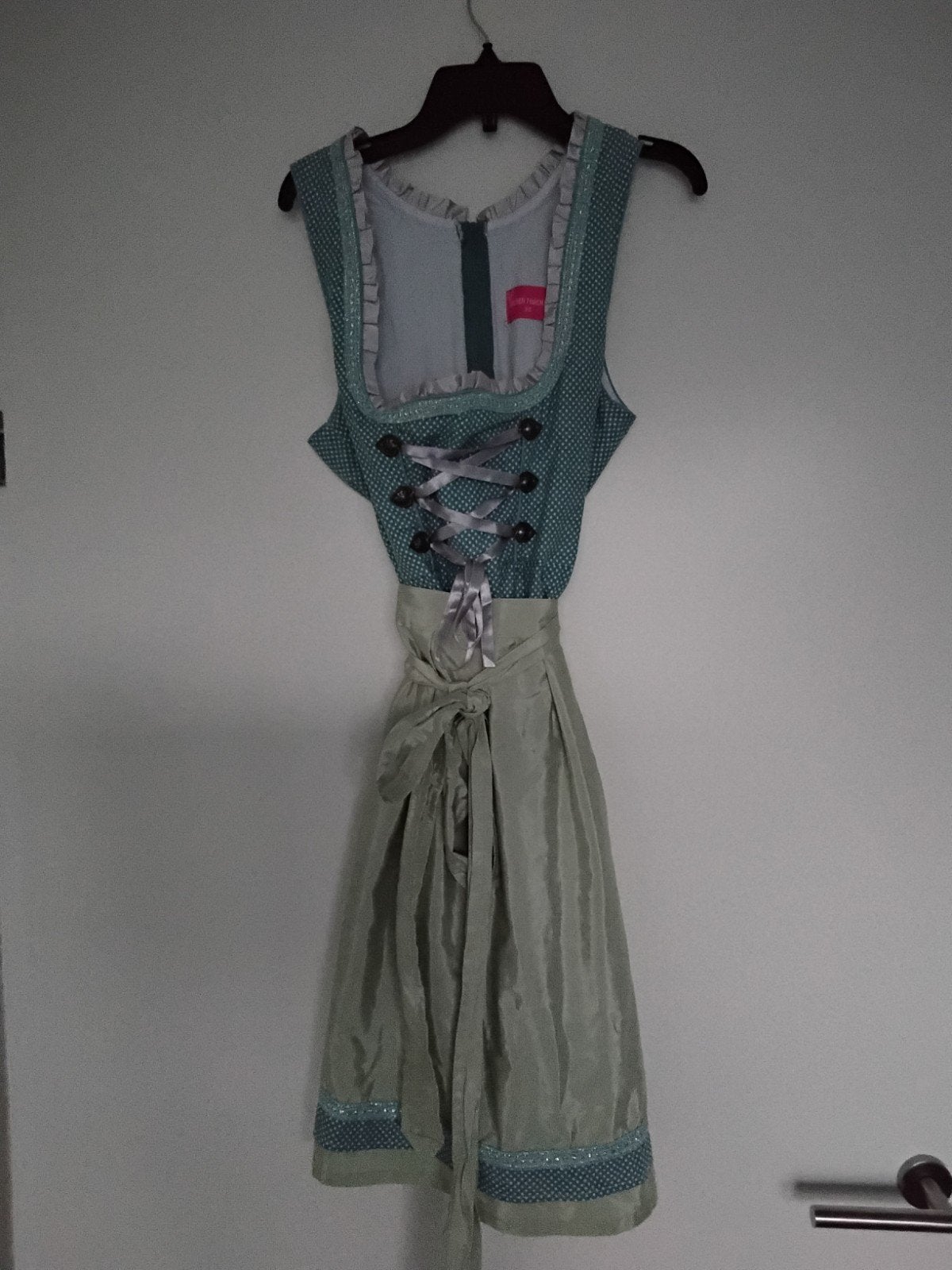 Dirndl blauw/groen, in uitstekende staat en goede kwaliteit, Kleding | Dames, Golden Trachten, Ophalen of Verzenden, Kleding, Maat 36 (S)