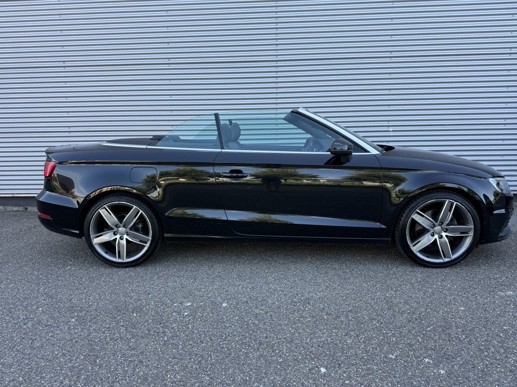 Audi A3 Cabriolet 1.8 TFSI Ambit. PL S Automaat B&O Keyless, Gebruikt, 4 cilinders, 4 stoelen, Zwart