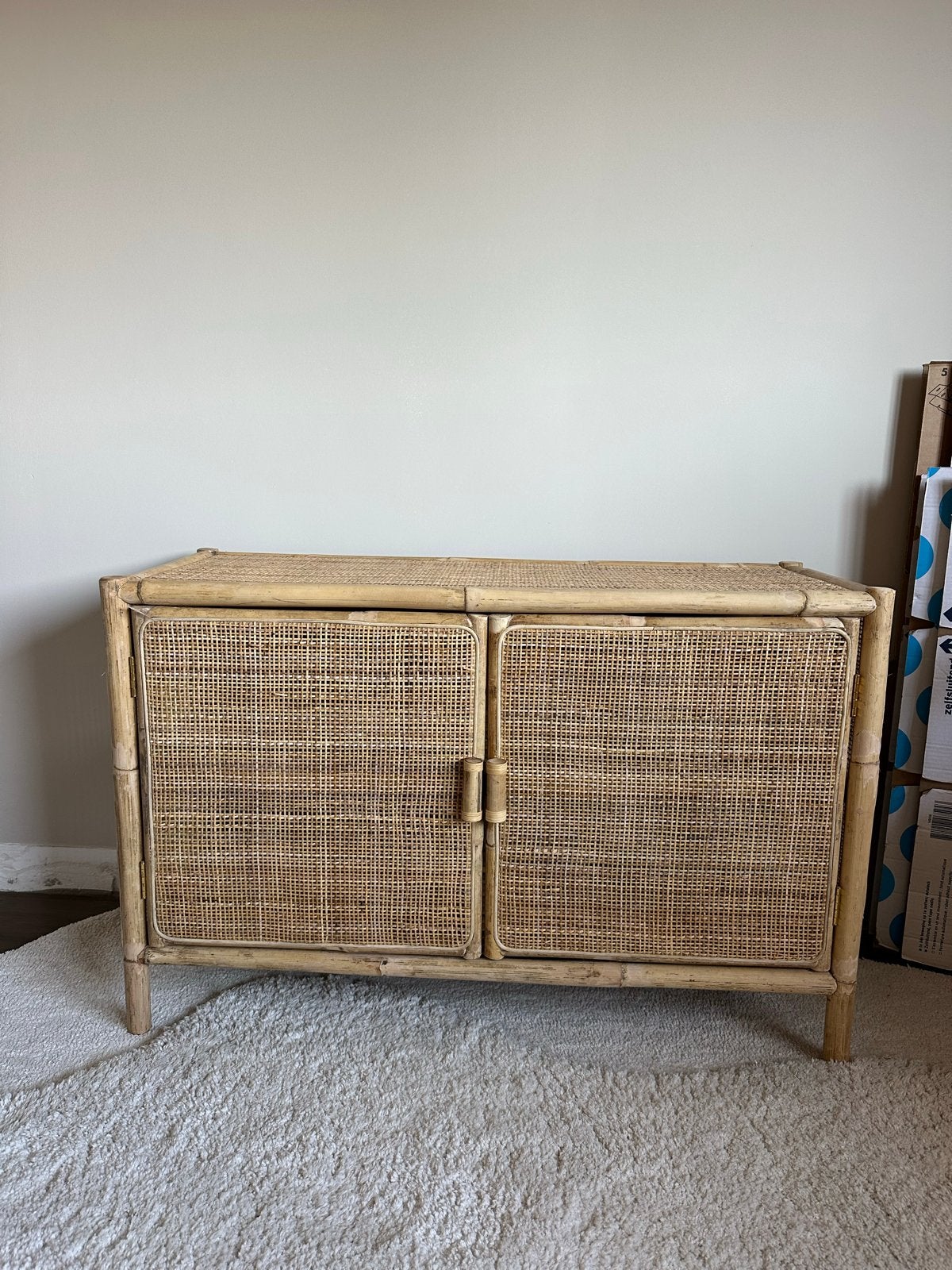 Rotan kastje met webbing deuren, Ophalen, Gebruikt