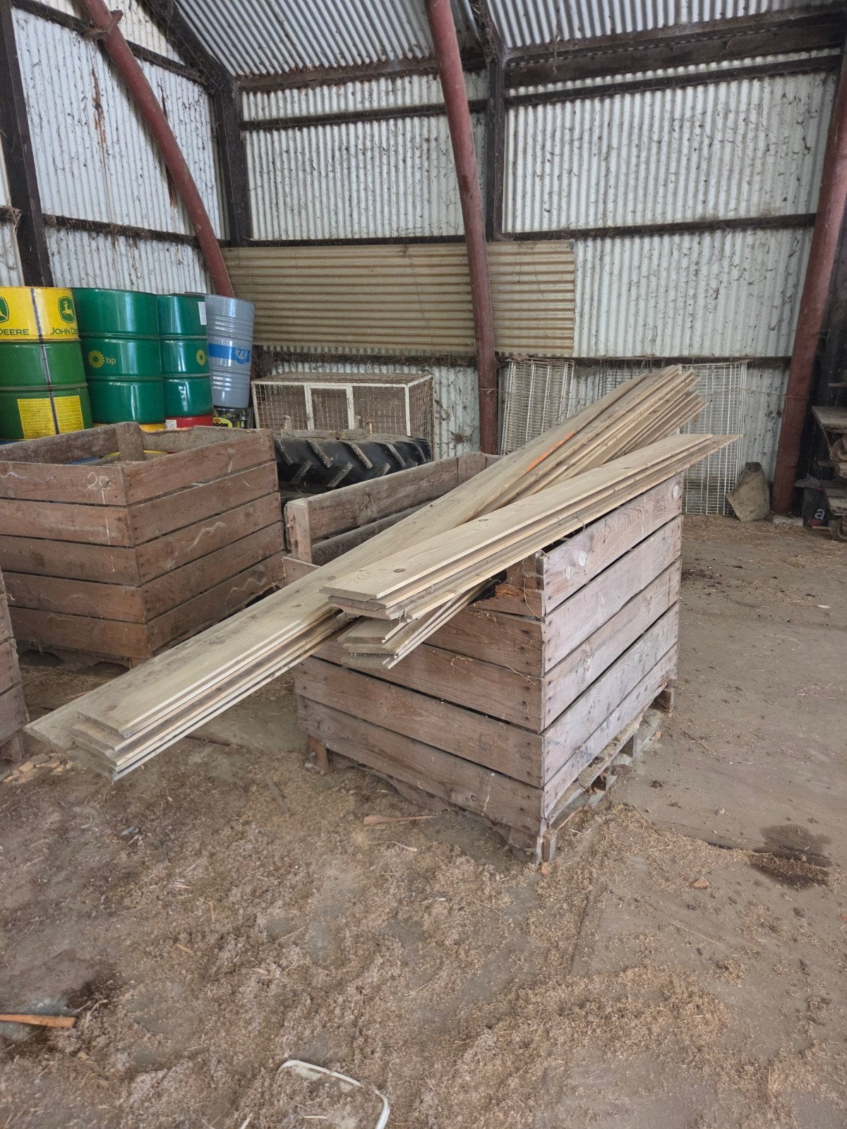 Partij gewolmaniseerd vuren rabat delen, Ophalen, 250 cm of meer, Planken
