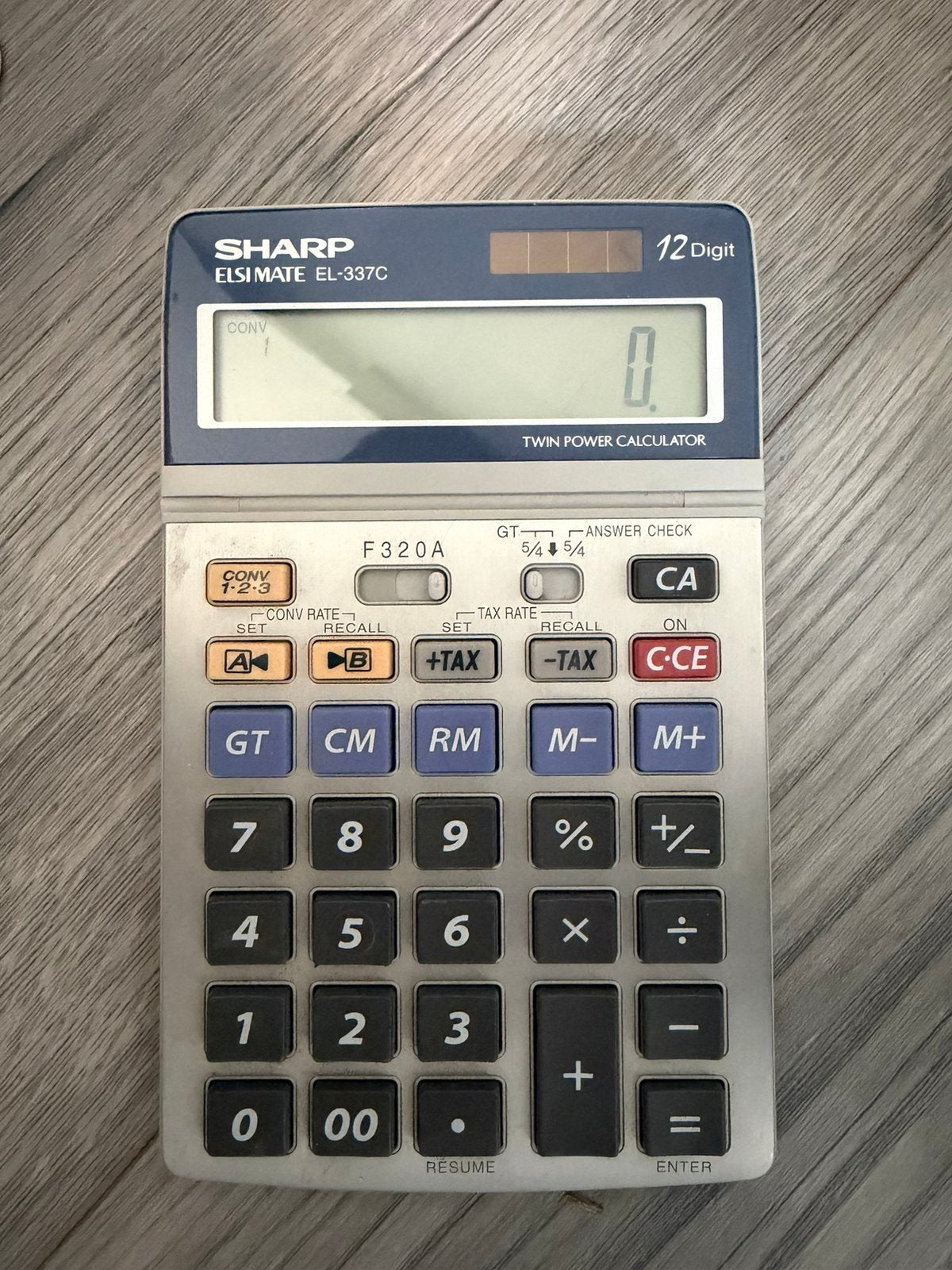 Sharp EL-337C Elsimate rekenmachine 12 cijfers solar btw, Ophalen of Verzenden, Zo goed als nieuw
