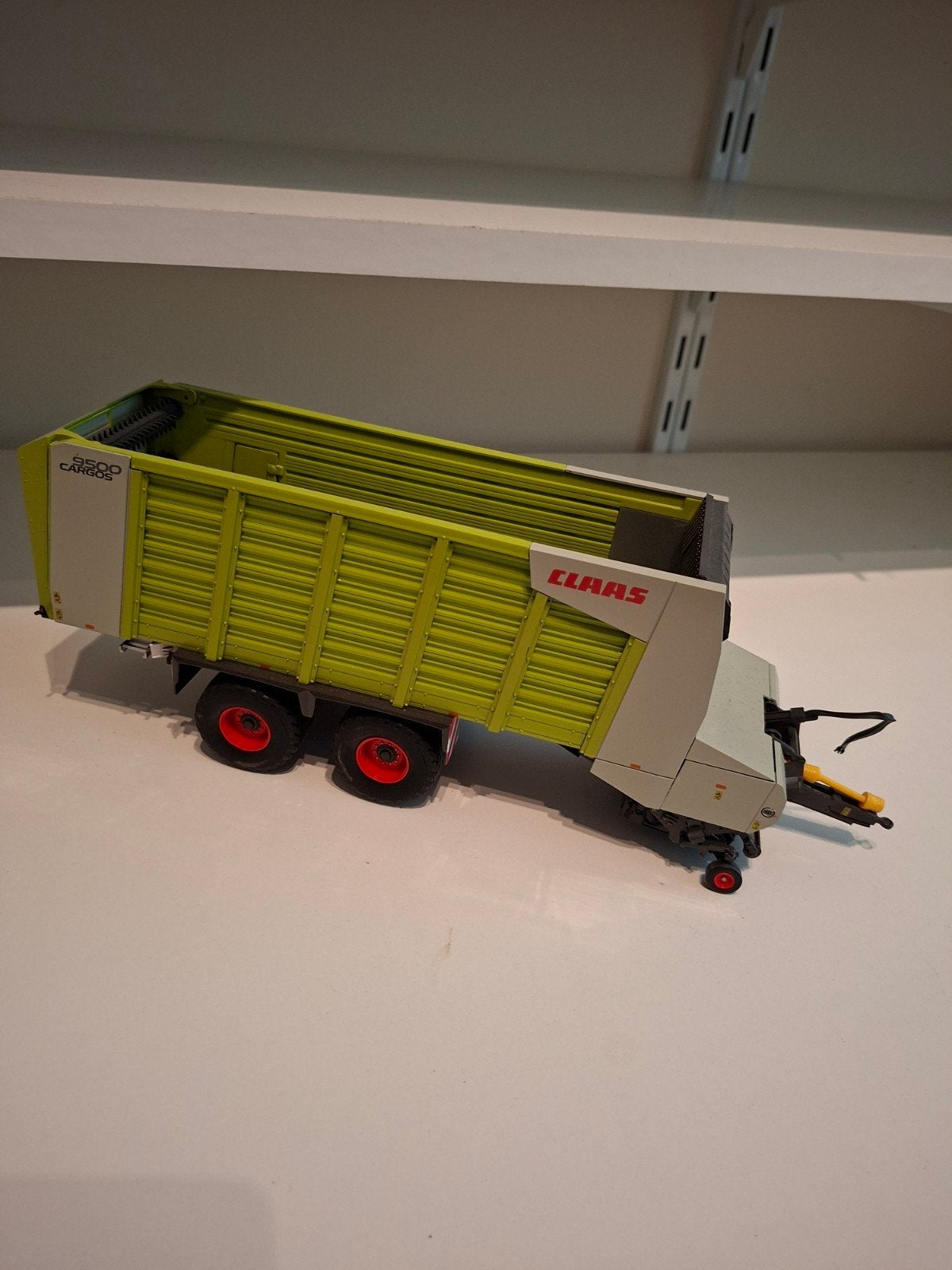 Te koop miniatuur., Ophalen of Verzenden, Zo goed als nieuw, Tractor of Landbouw, Overige merken