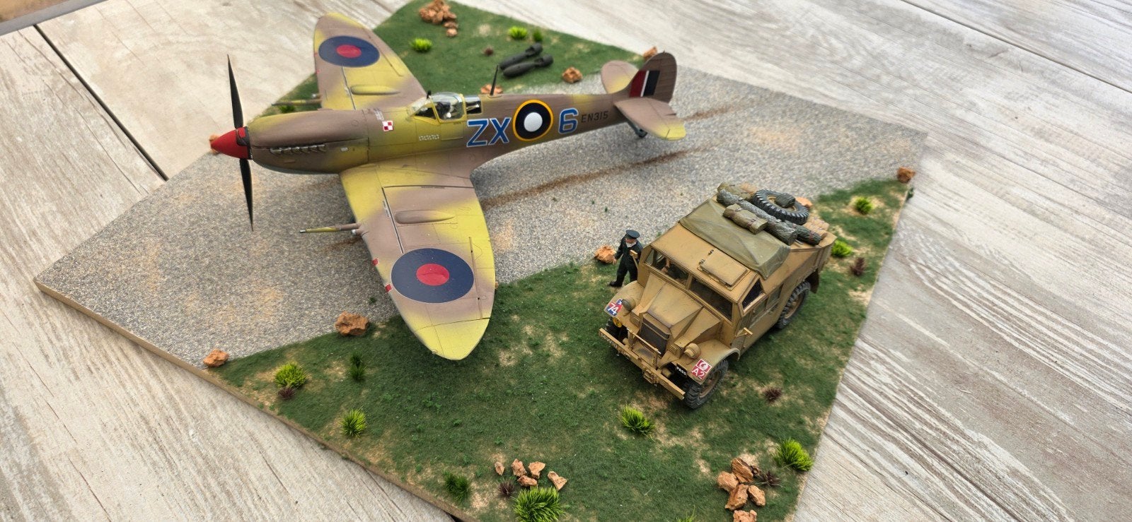 tamiya spitfire diorama 1/35, Ophalen, Groter dan 1:72, Overige merken