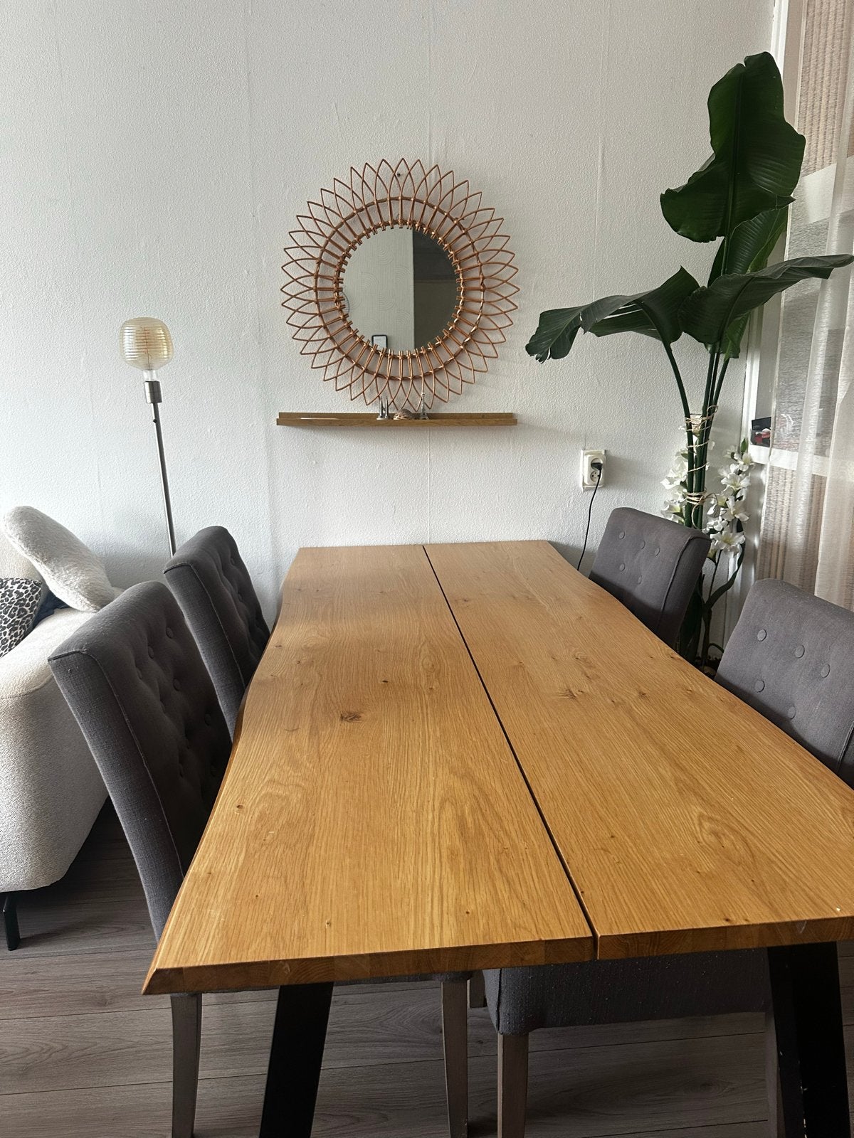 Eikenhouten eettafel met houten poten, Ophalen, Eikenhout, 50 tot 100 cm, Zo goed als nieuw
