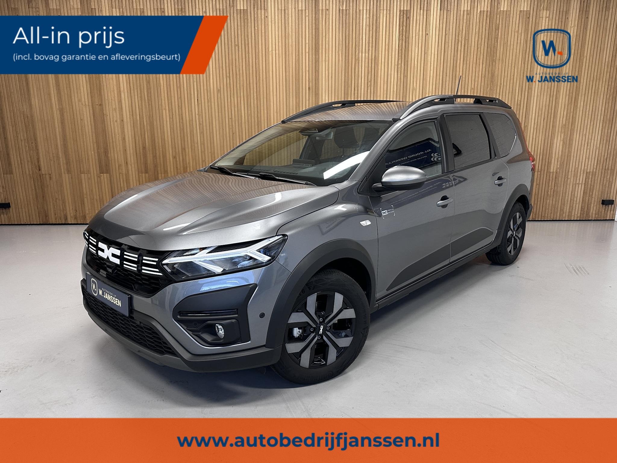 Dacia Jogger 1.6 Hybrid 140 Expression 7p. Camera | Carplay, Auto's, Dacia, Stof, Gebruikt, Euro 6, 4 cilinders