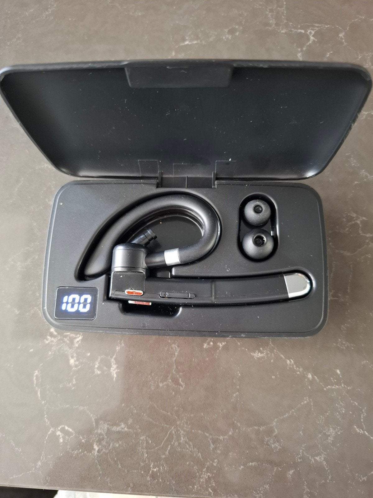 Draadloze Bluetooth Headset met Oplaadcase, Bluetooth, Ophalen of Verzenden, Zo goed als nieuw, Jabra