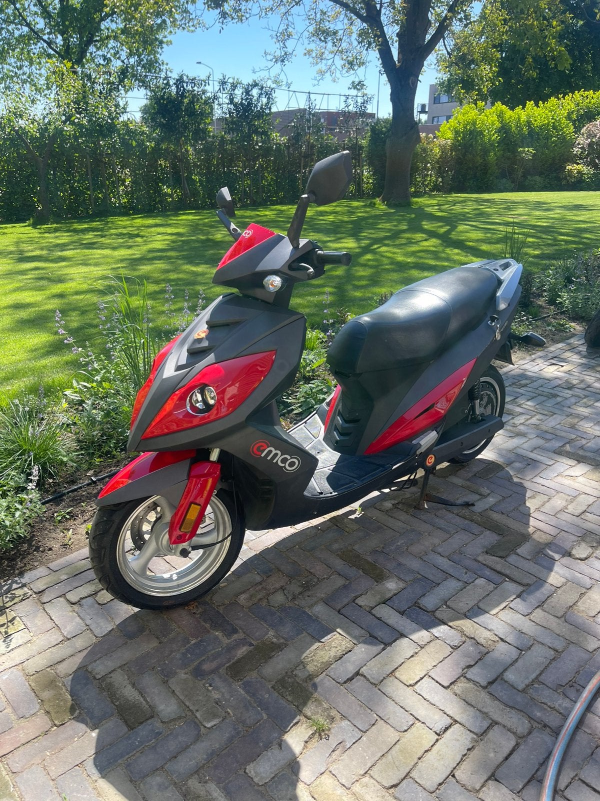 Elektrische scooter Emco, Fietsen en Brommers, Ophalen, Gebruikt, Elektrisch, Maximaal 25 km/u
