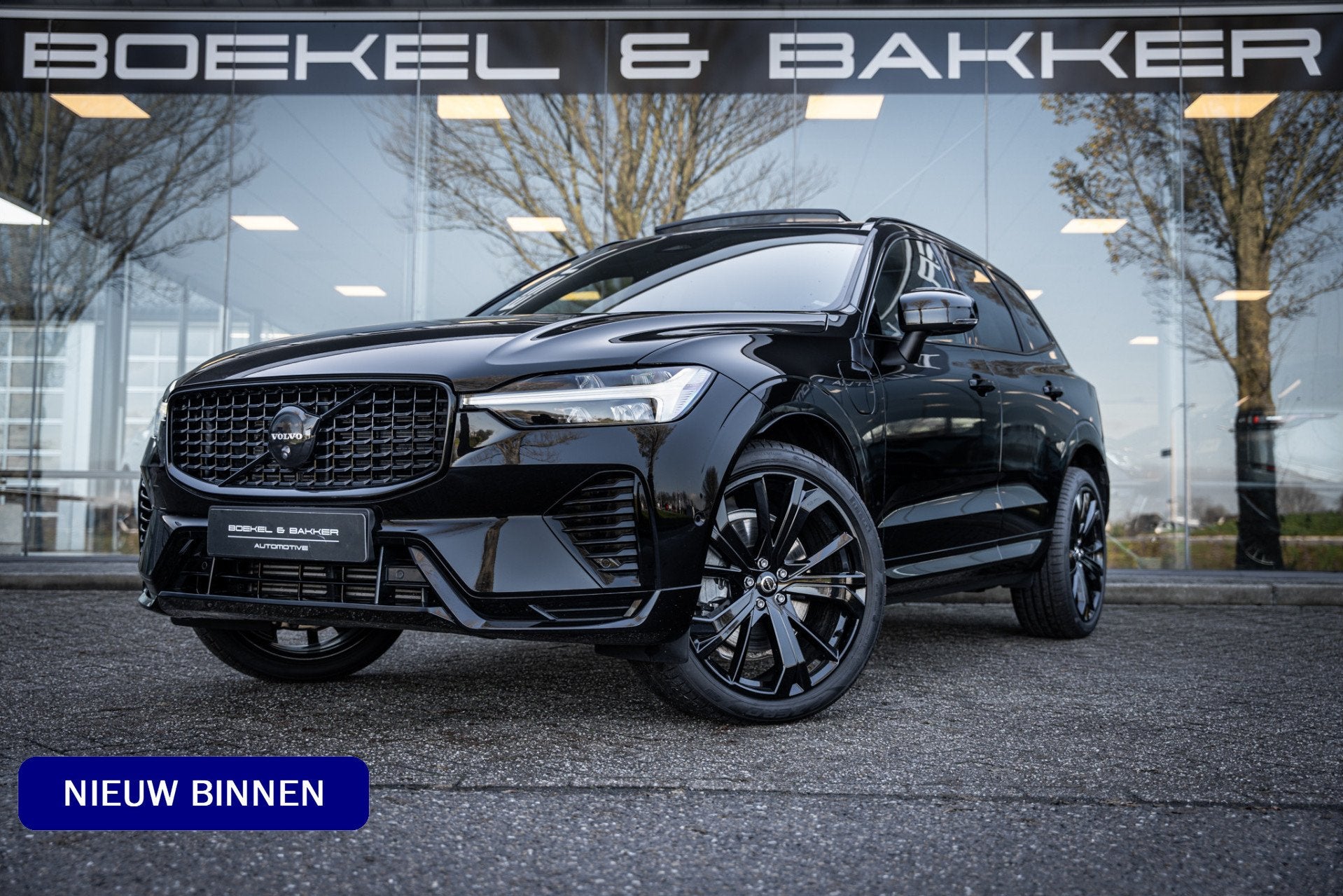 Volvo XC60 T8 Recharge AWD Ultra Black Edition * Ventilatie, Automaat, Gebruikt, 4 cilinders, Zwart
