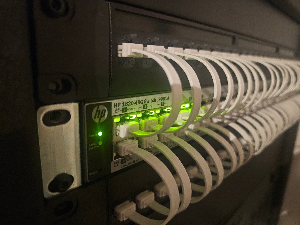 managed switch (met extras), Computers en Software, Ophalen of Verzenden, Zo goed als nieuw