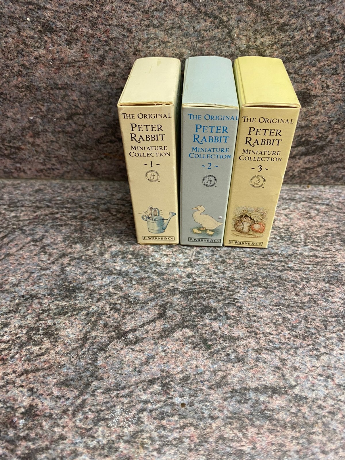 Beatrix Potter mini boekjes, Boeken, Ophalen of Verzenden, Zo goed als nieuw, Fictie algemeen