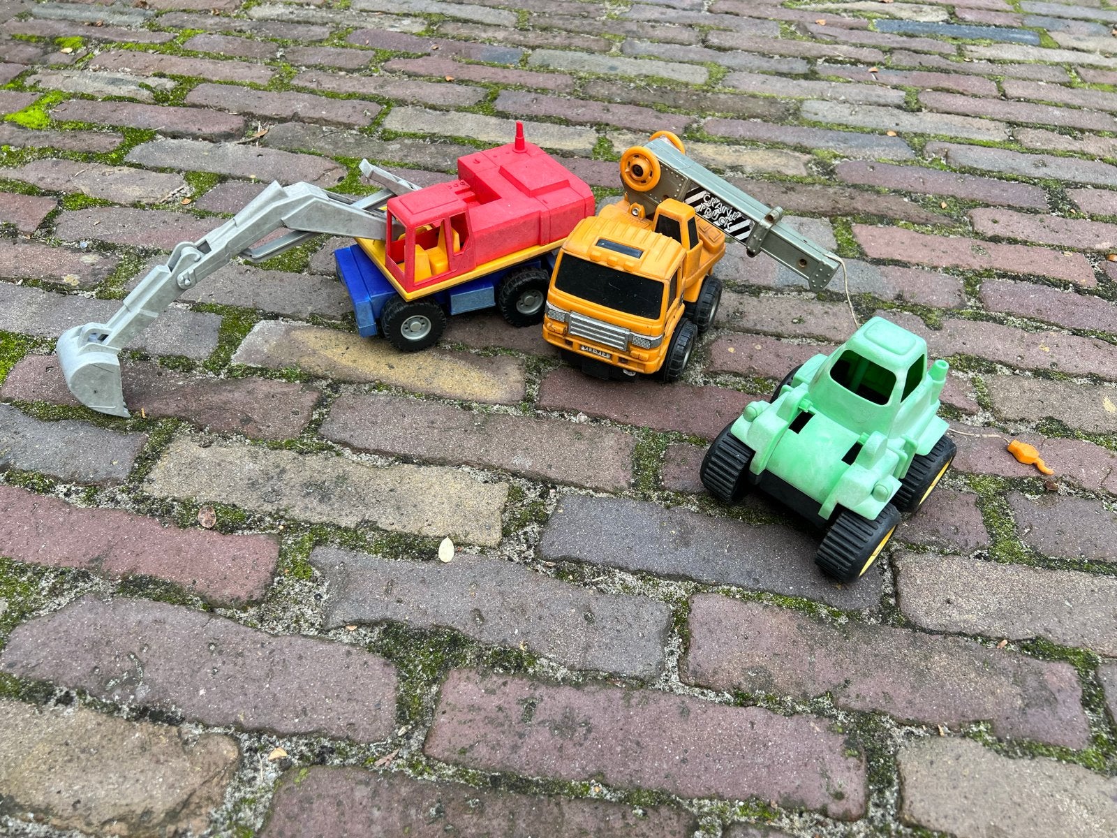 Speelgoed bouwvoertuigen zandbakspeelgoed - kraan, tractor, Kinderen en Baby's, Ophalen of Verzenden, Gebruikt