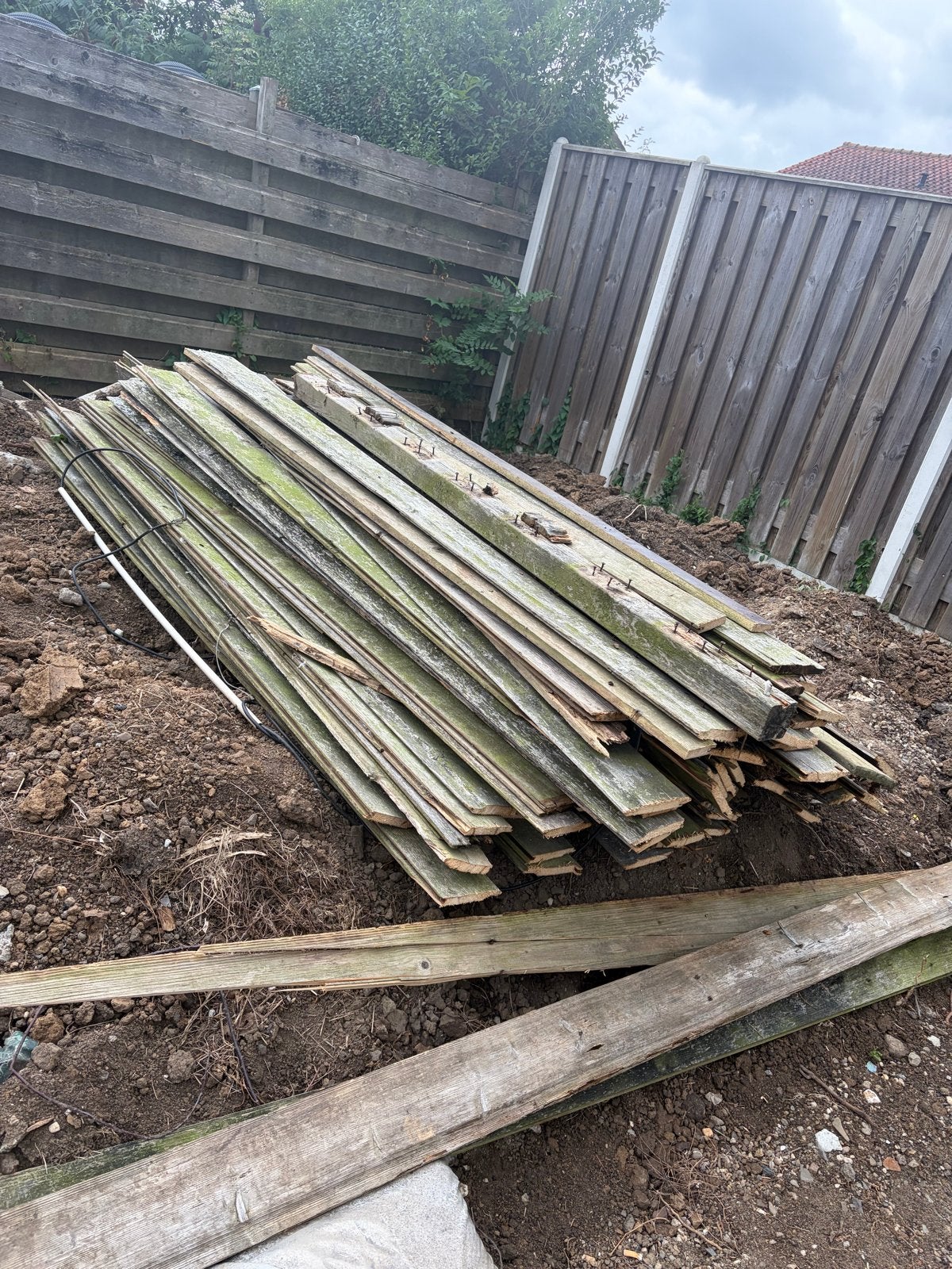 Gratis af te halen tuinhout - diverse planken, Ophalen of Verzenden, Gebruikt, 250 cm of meer, Planken