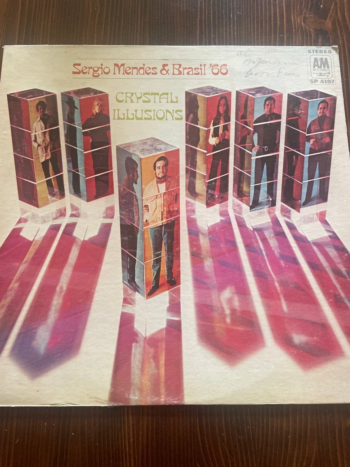 Sergio Mendes & Brasil '66 - Crystal Illusions LP, LP, Gebruikt, Pop, Ophalen of Verzenden