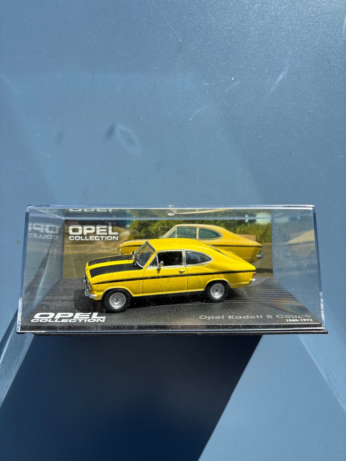 Opel Kadett B Coupé 1965-1973 - Opel Collection, Verzenden, Zo goed als nieuw, Overige typen, Overige merken