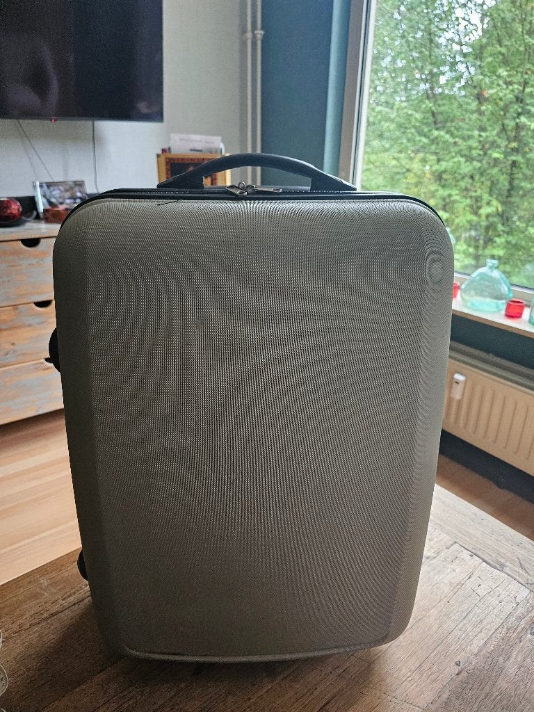 2 Grote reiskoffers / trolley 63 x 45 x 23 cm – goede staat, Ophalen of Verzenden, Gebruikt, Hard kunststof, 70 cm of meer