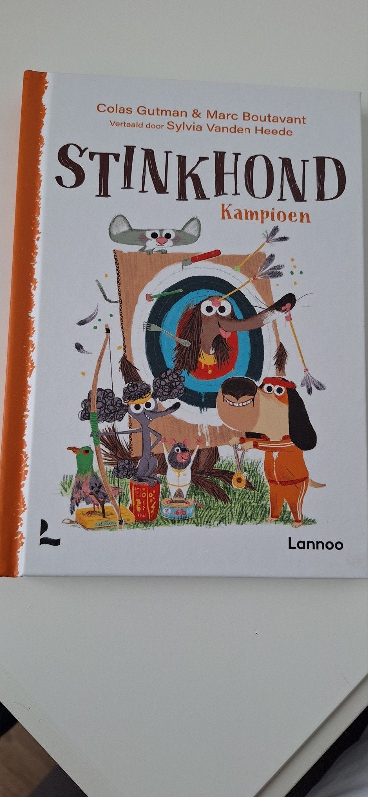 Stinkhond Kampioen - Avontuurlijk kinderboek, Ophalen of Verzenden, Zo goed als nieuw, Colas Gutman & Marc Boutavant, Fictie algemeen