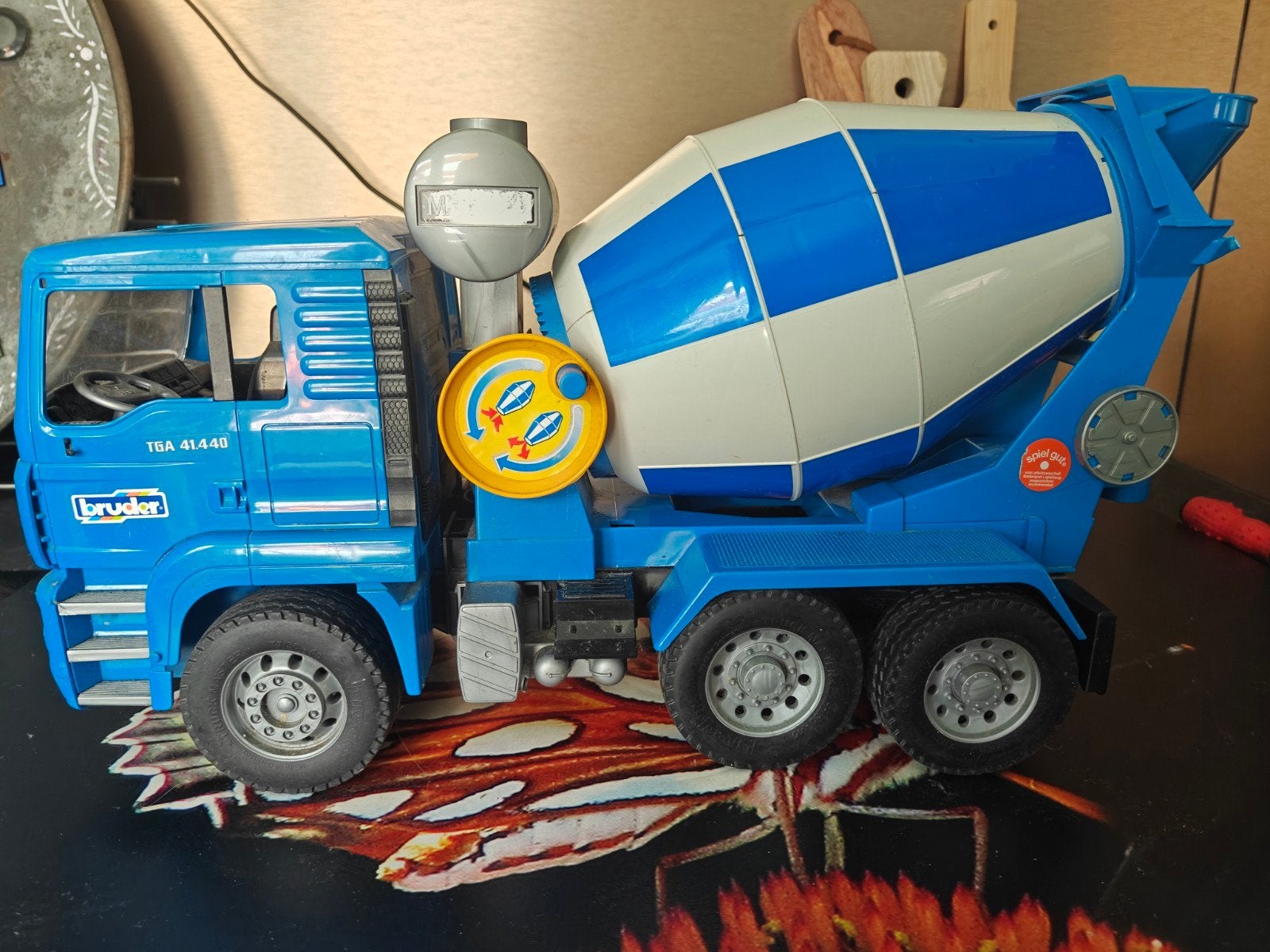 Bruder specie wagen, Ophalen