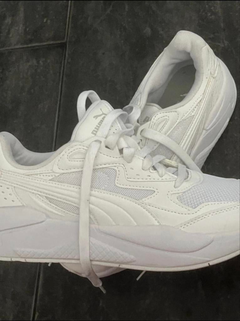 Nieuwe Puma Sneakers met foam ortholight  voetbed maat 41, Ophalen of Verzenden, Nieuw, Sneakers of Gympen