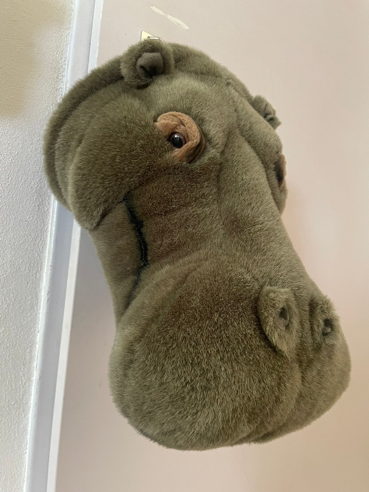 Bibib nijlpaard kop dierenkop pluche, Ophalen of Verzenden, Zo goed als nieuw, Wanddecoratie