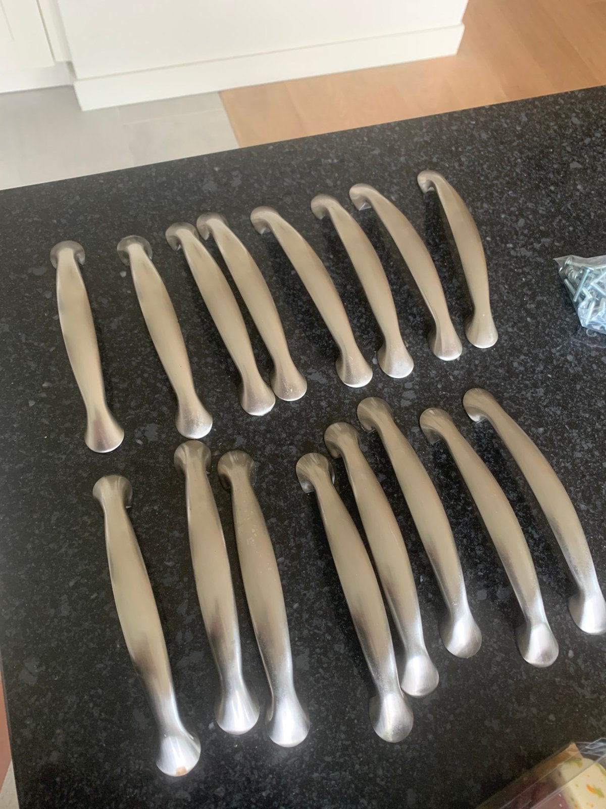 Greepjes geborsteld staal, 128mm, 19 stuks, Huis en Inrichting, Keuken | Keukenelementen, Minder dan 50 cm, Ophalen of Verzenden