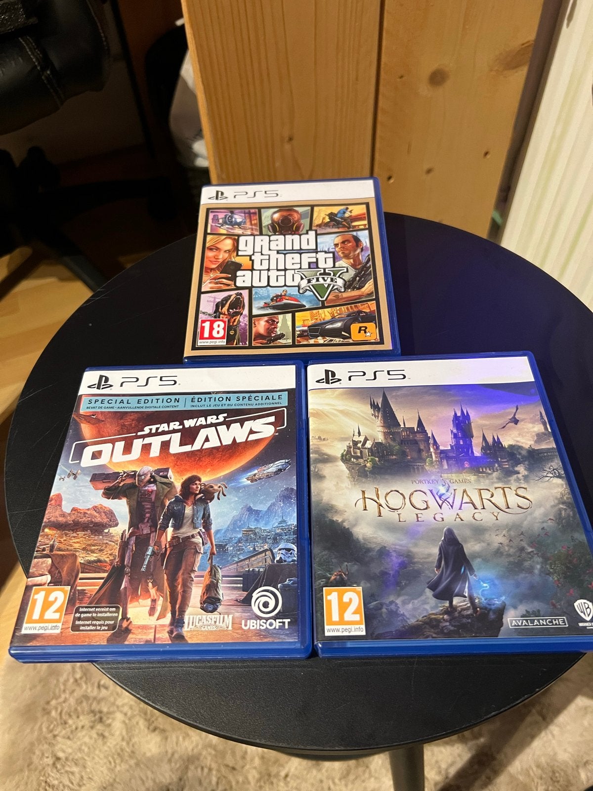 PS5 Games: GTA V, Star Wars Outlaws, Hogwarts Legacy, Spelcomputers en Games, Avontuur en Actie, Online, Vanaf 18 jaar, 1 speler