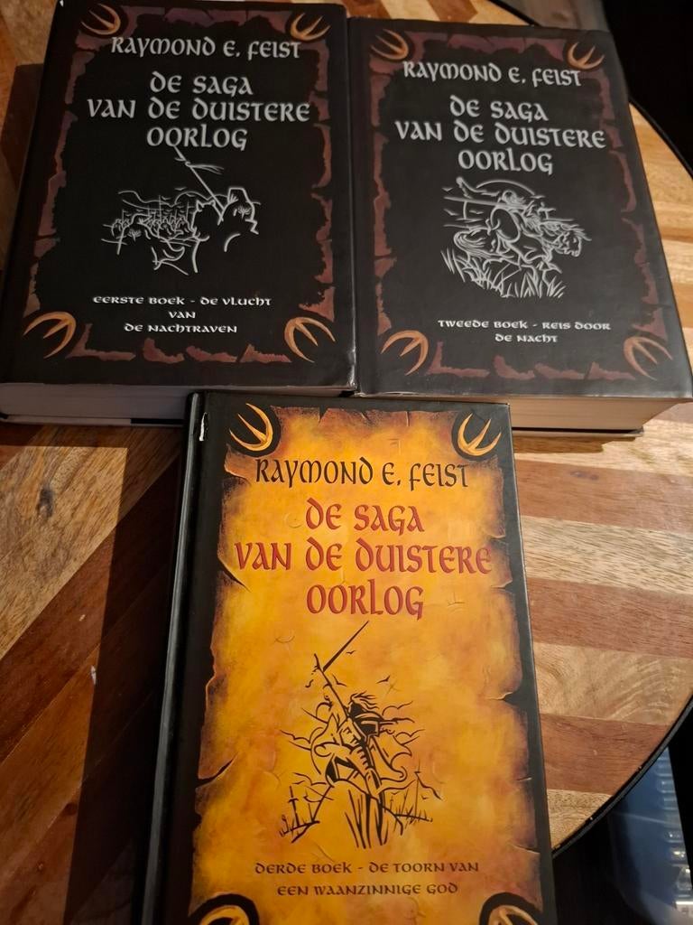 Raymond E. Feist - De Saga van de Duistere Oorlog (3 boeken), Boeken, Fantasy, Ophalen of Verzenden
