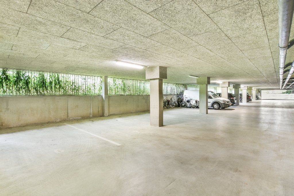 Parkeerplaats te huur / koop Amsterdam Zuidas Buitenveldert, Amsterdam