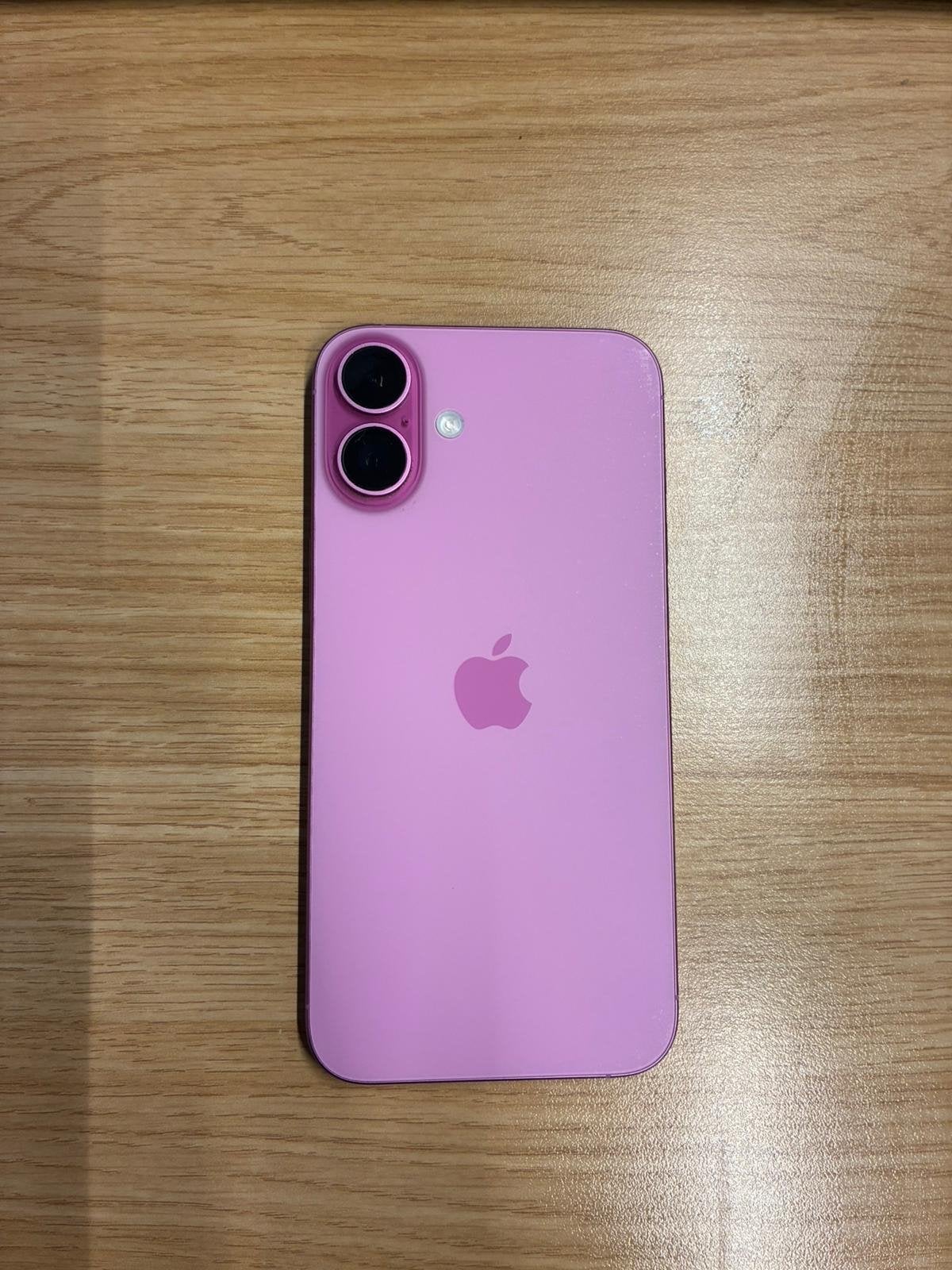 iPhone 16 Plus 128 GB - Roze (Lichte schade), Telecommunicatie, Mobiele telefoons | Apple iPhone, Ophalen, IPhone 16 Plus, Roze