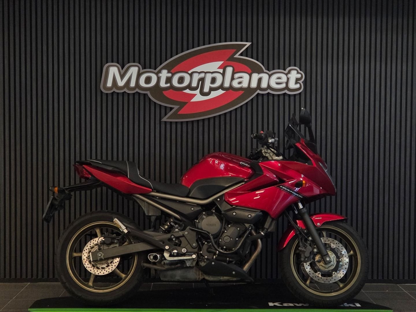 YAMAHA XJ 6 / DIVERSION ABS (bj 2010), Motoren, 4 cilinders, Motorrijbewijs A, Bedrijf, Onbekend