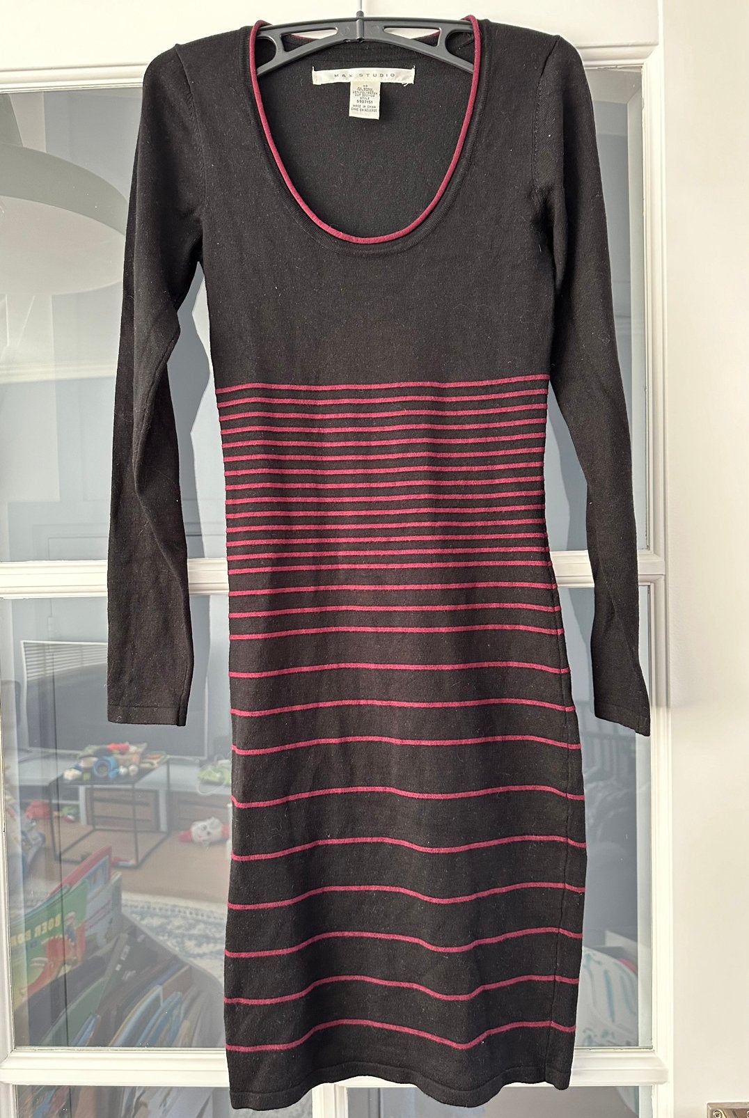 Nieuwe zwarte jurk Max Studio maat XS, Kleding | Dames, Zwart, Nieuw, Ophalen of Verzenden, Maat 34 (XS) of kleiner