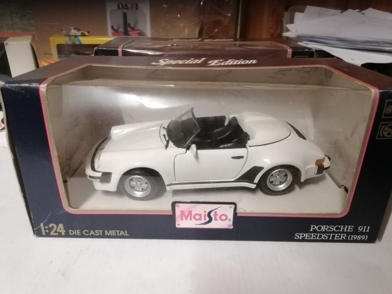 Maisto porsche 911 speedster 1:24, Hobby en Vrije tijd, Modelauto's | 1:24, Ophalen of Verzenden, Nieuw, Maisto