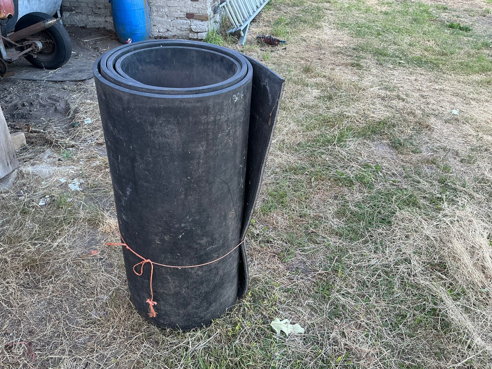 Zware rubbermat op rol - Ideaal voor diverse toepassingen, Doe-het-zelf en Verbouw, Ophalen, Gebruikt, 15 m² of meer, Overige typen