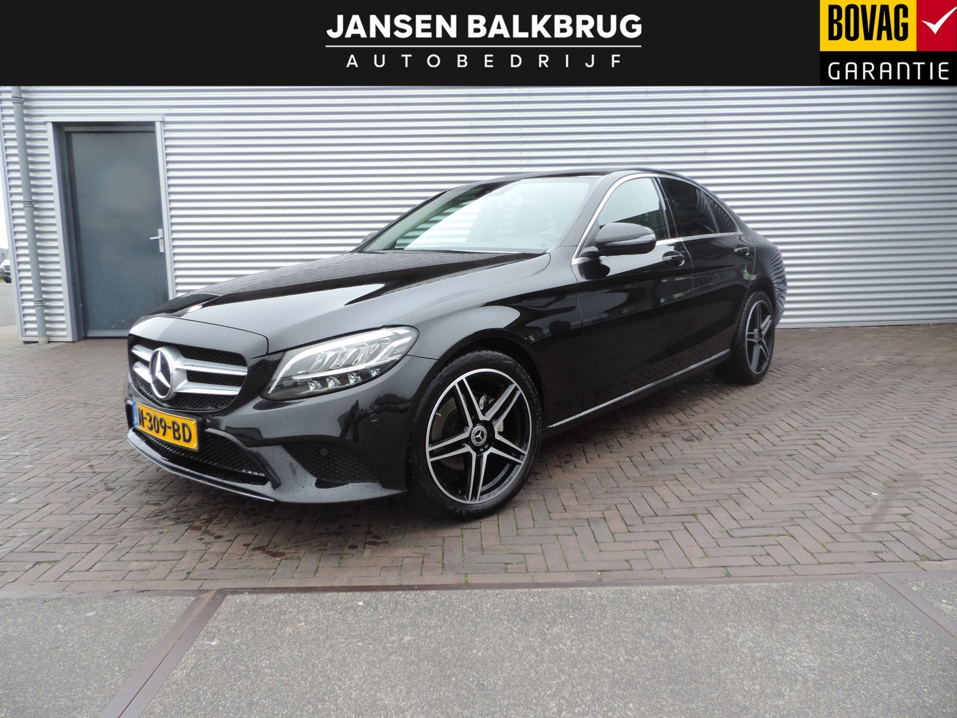 Mercedes-Benz C-Klasse 180 Business Solution Plus Upgrade Ed, 12 maanden, Leder en Stof, Zwart, 1595 cc