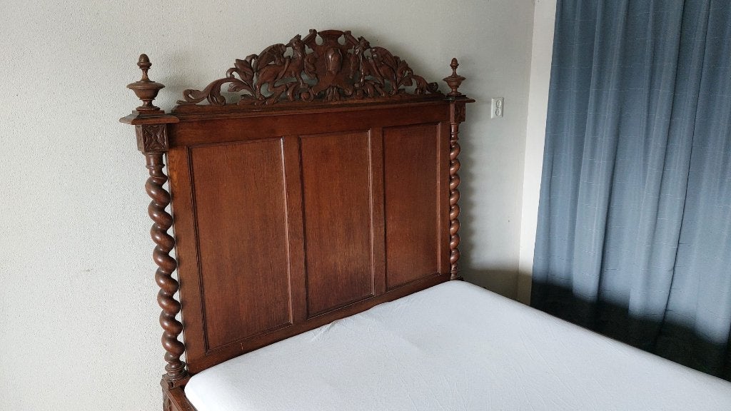 Antiek bed ( Twijfelaar), Ophalen