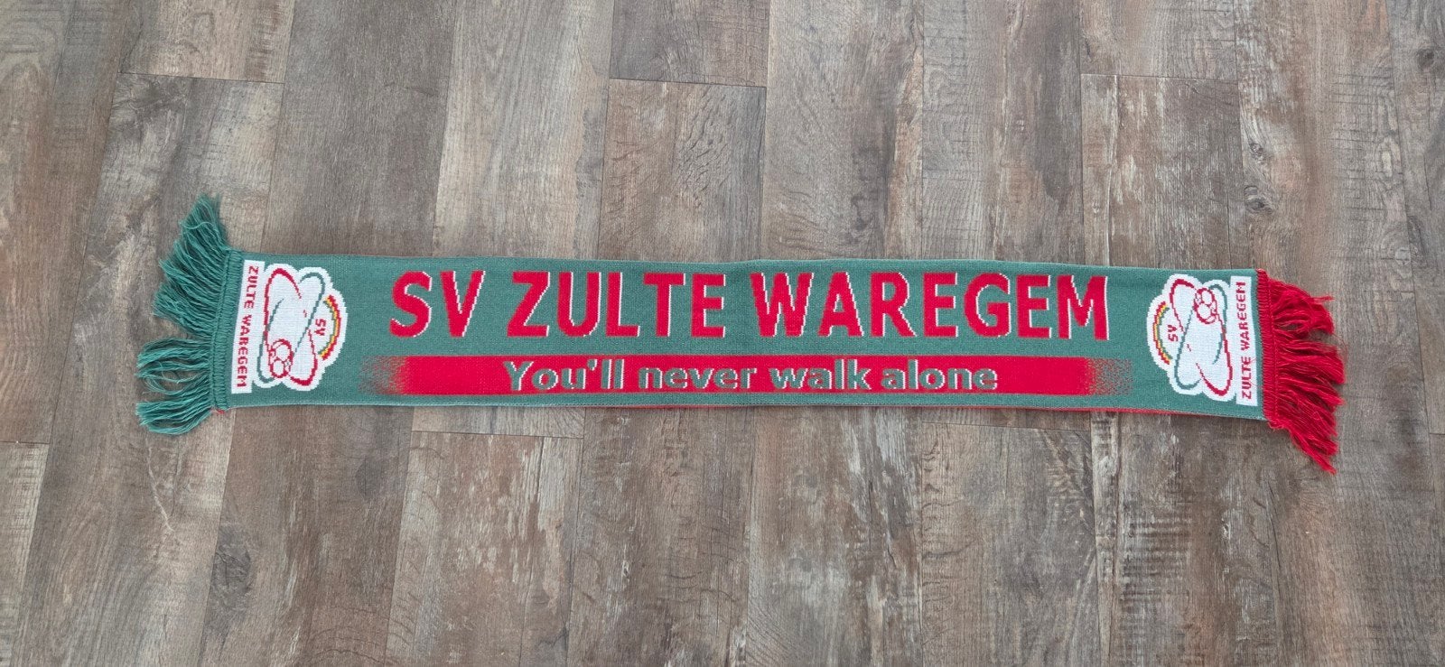 Sjaal Zulte Waregem, Ophalen of Verzenden, Zo goed als nieuw, Buitenlandse clubs, Vaantje of Sjaal