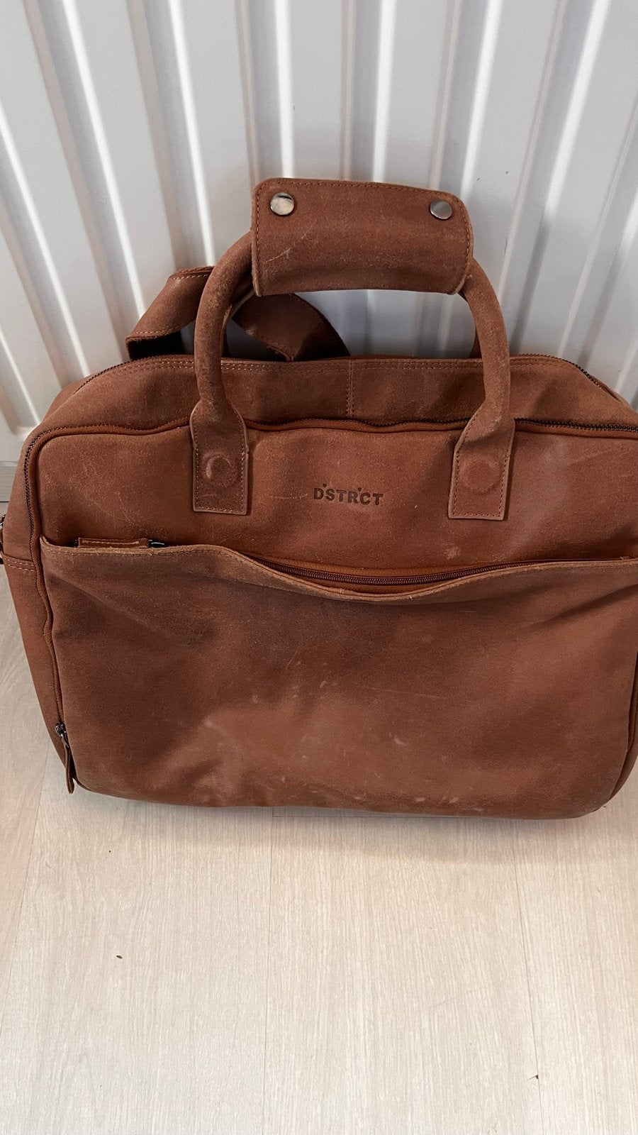 DSTRCT Leren Laptoptas/Aktetas - Bruin, Ophalen, 40 tot 60 cm, Gebruikt, Bruin