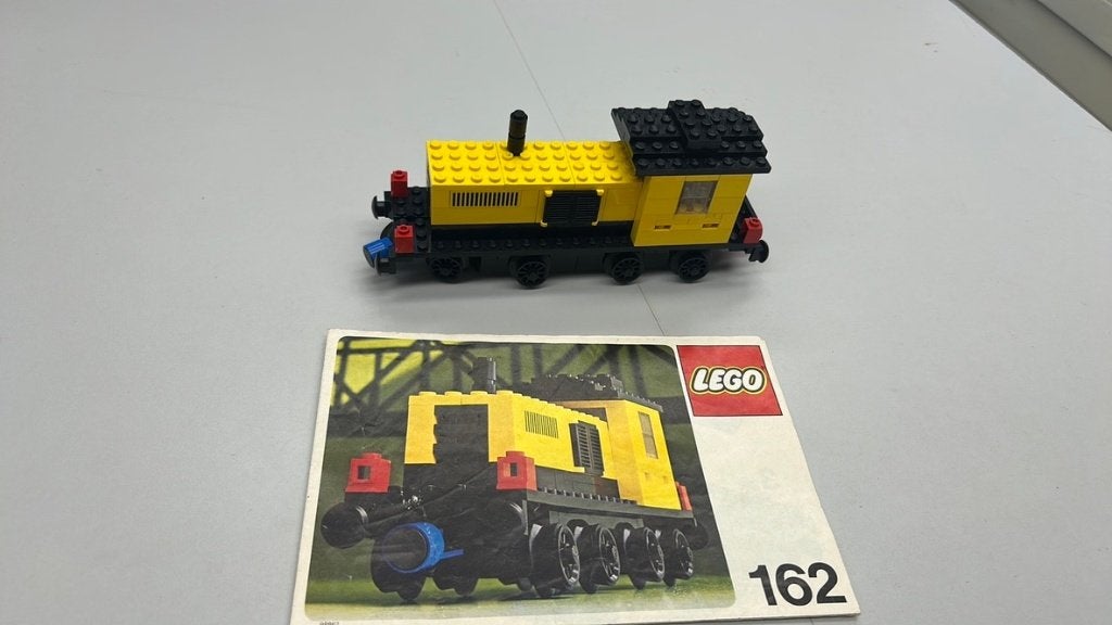 SB2566 Lego trein 162 + boekje, Ophalen of Verzenden, Zo goed als nieuw