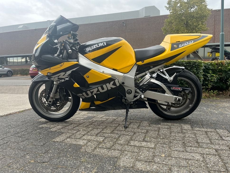 SUZUKI GSX-R 600 +- 33000km Veel GSXR 750 onderdelen, Suzuki, 4 cilinders, Motorrijbewijs A, Onbekend