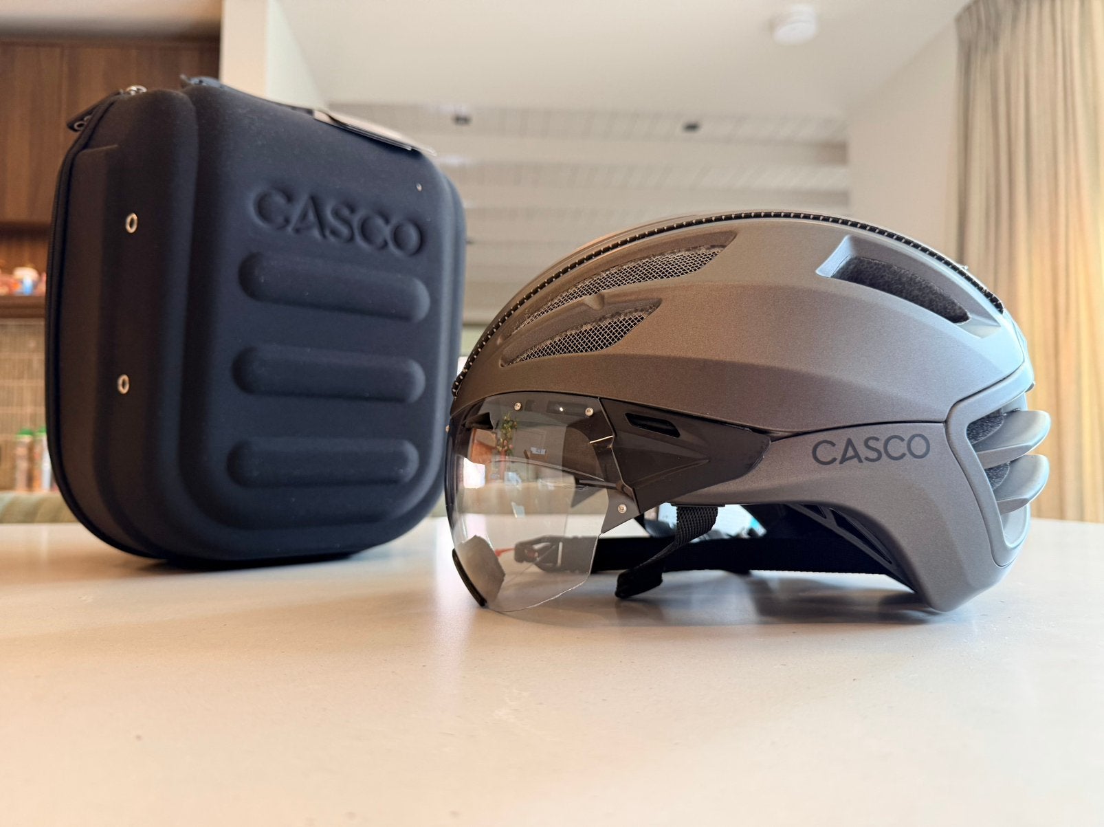 Nieuwe Casco SPEEDAiro Prime Block M met Vizier, Ophalen, Nieuw, Heer of Dame