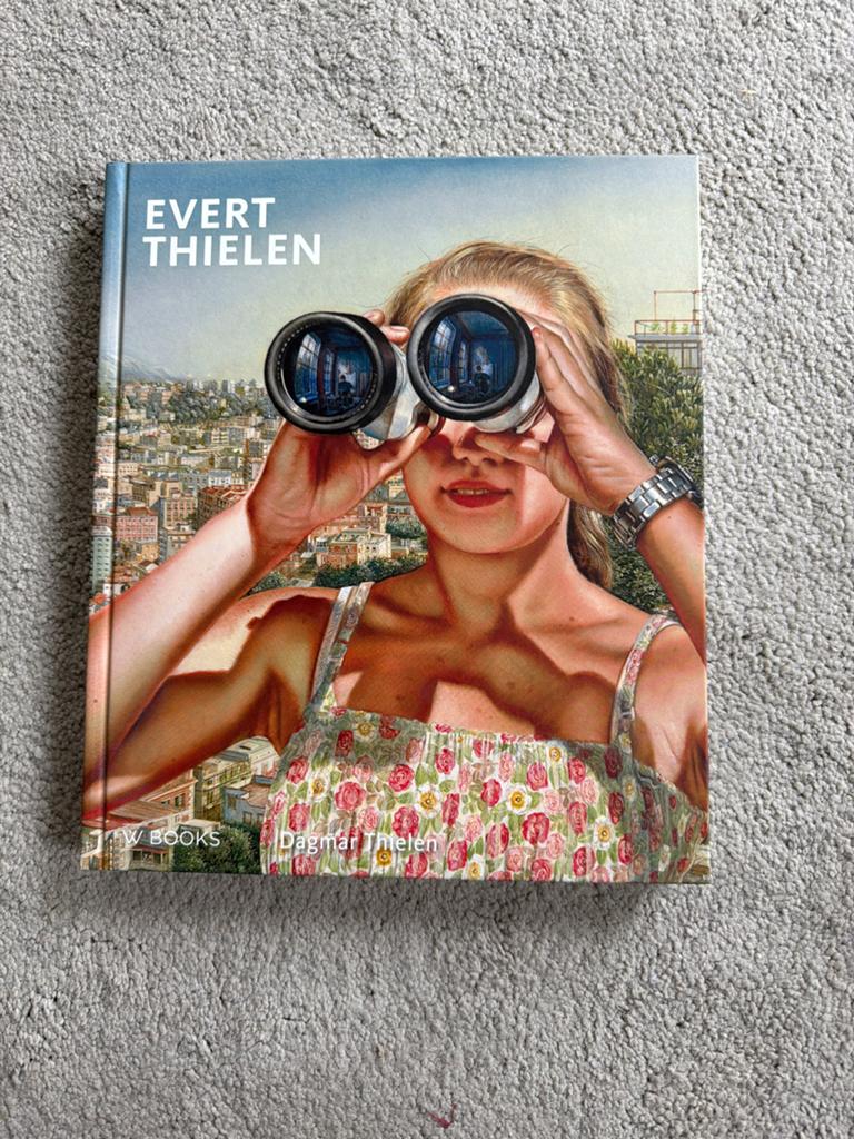 Evert Thielen: Kunstboek over de Nederlandse kunstenaar, Ophalen of Verzenden, Zo goed als nieuw, Fotografie algemeen