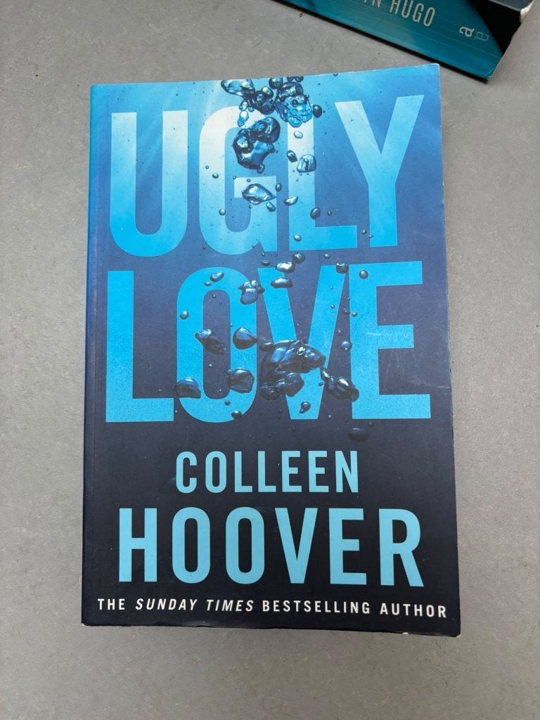UGLY LOVE COLLEEN HOOVER, Ophalen of Verzenden, Gelezen, Colleen Hoover, Amerika