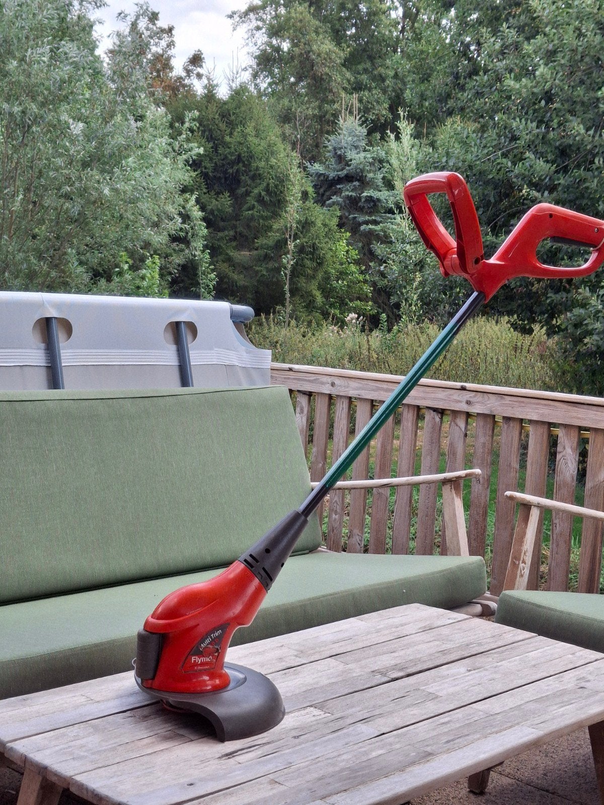 Flymo grastrimmer met nieuwe spoel, Ophalen, Gebruikt, Elektrische grasmaaier, Flymo